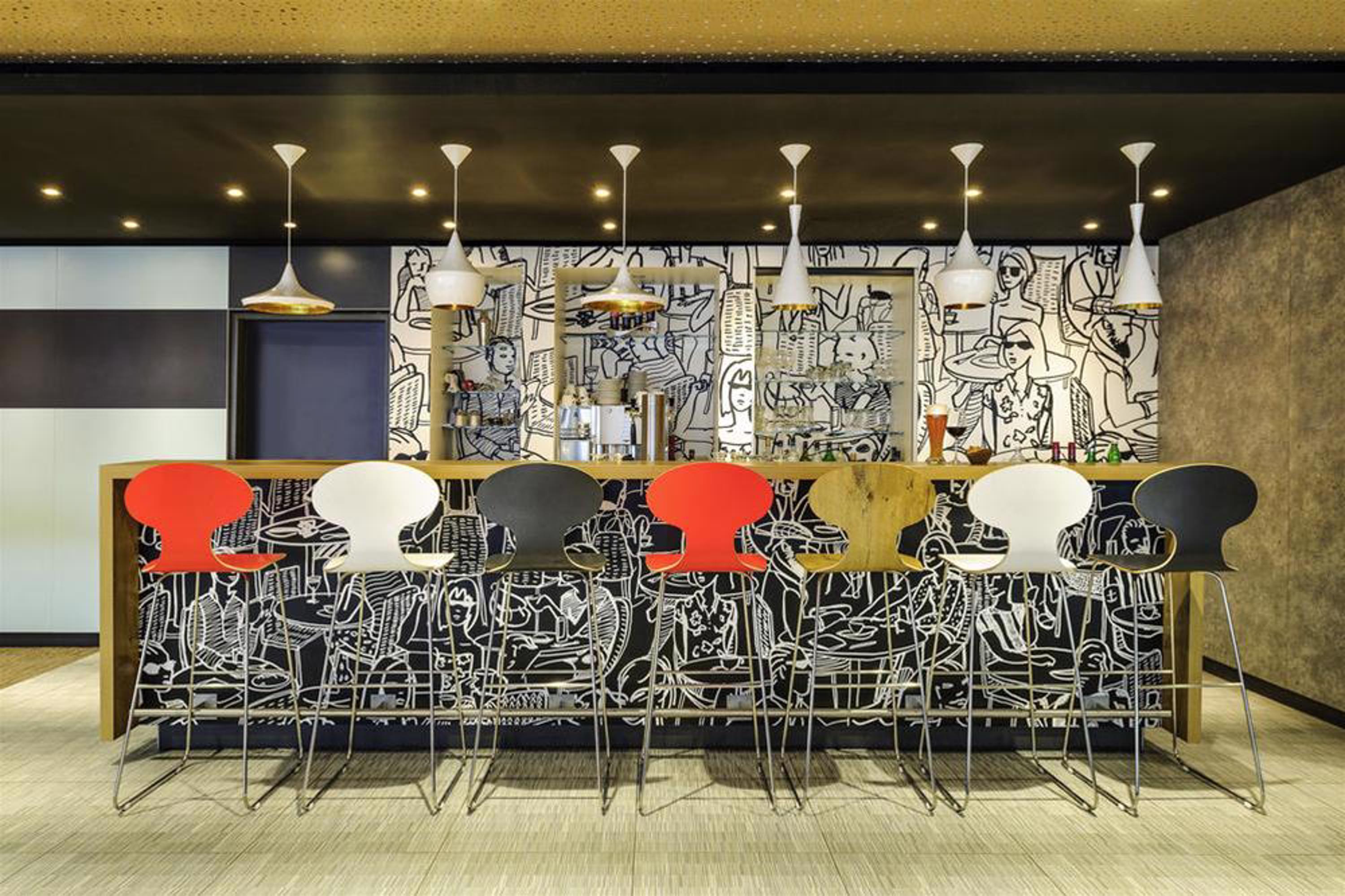 Ibis Paris Porte De Clichy Centre Exterior foto