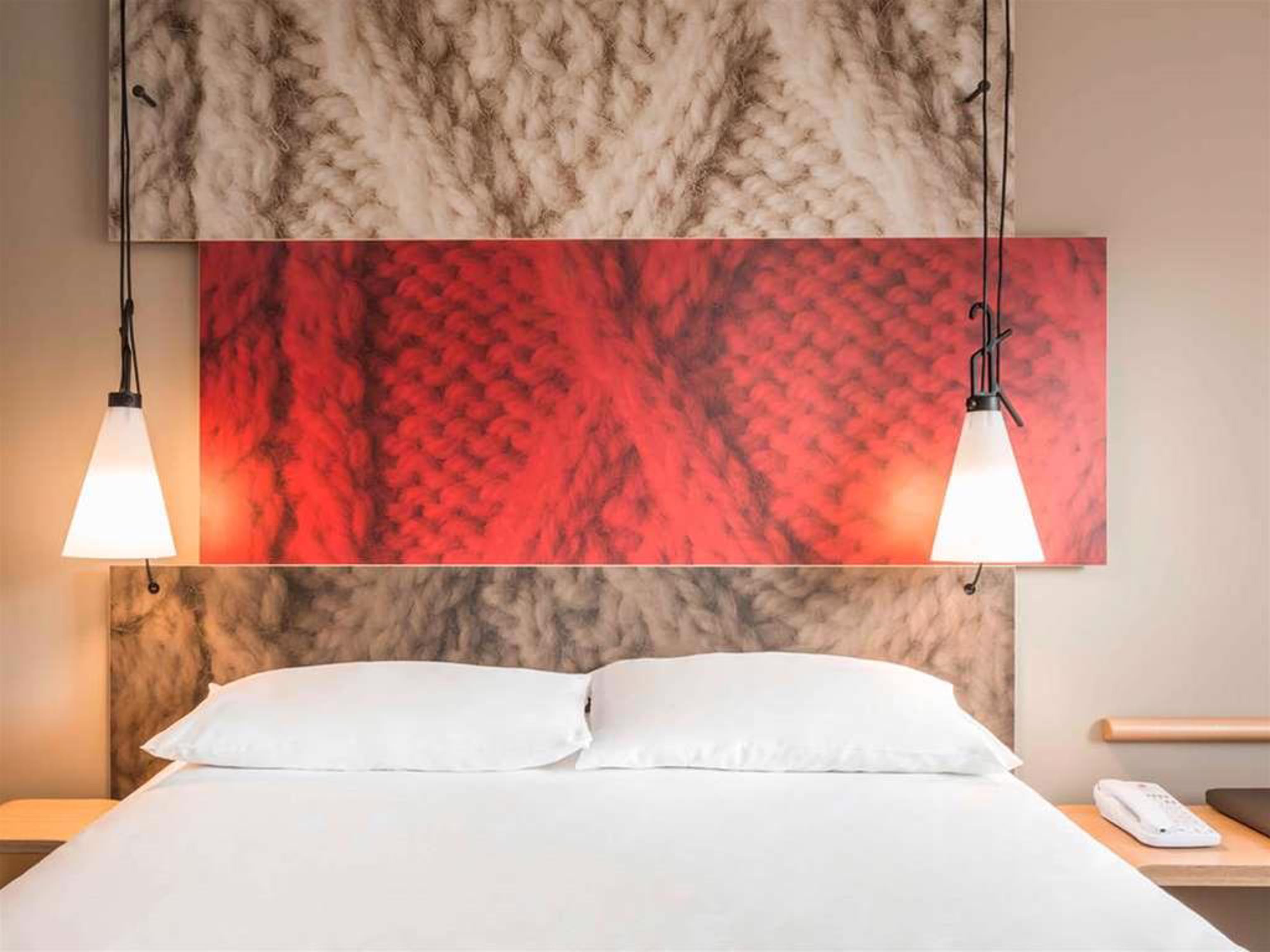 Ibis Paris Porte De Clichy Centre Exterior foto