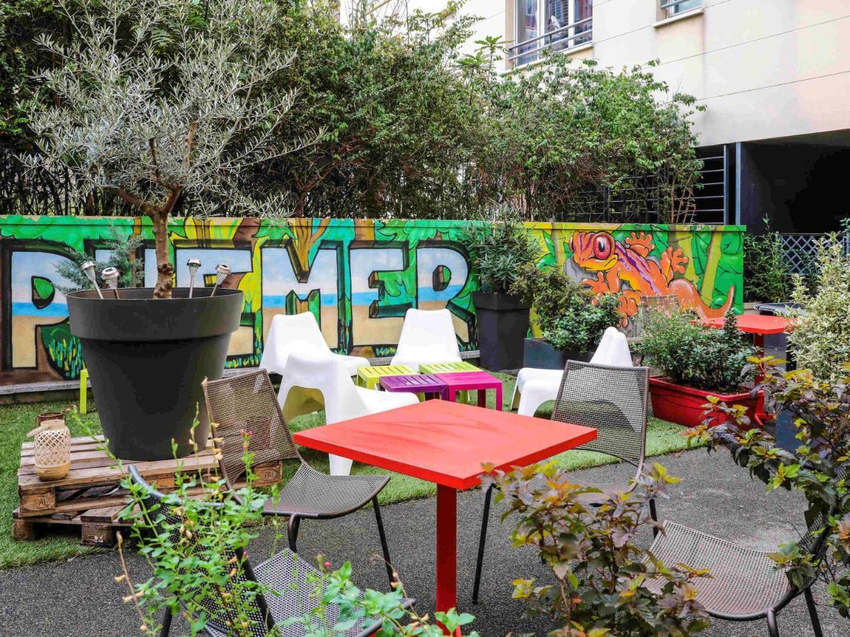 Ibis Paris Porte De Clichy Centre Exterior foto