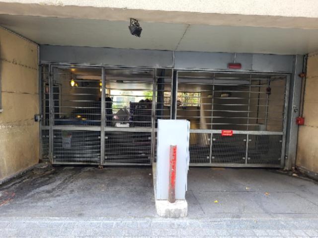 Ibis Paris Porte De Clichy Centre Exterior foto